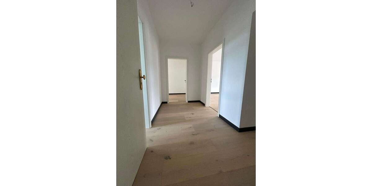 Etagenwohnung Kirchberg - 3 Zimmer, 82 m&sup2;, 620&euro; | Angebot:25220866
