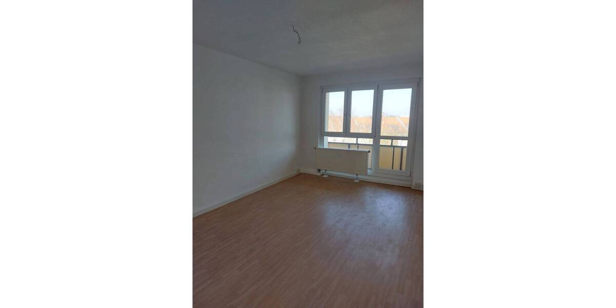 Etagenwohnung Dessau-Roßlau West - 3 Zimmer, 58 m&sup2;, 354&euro; | Angebot:26744938