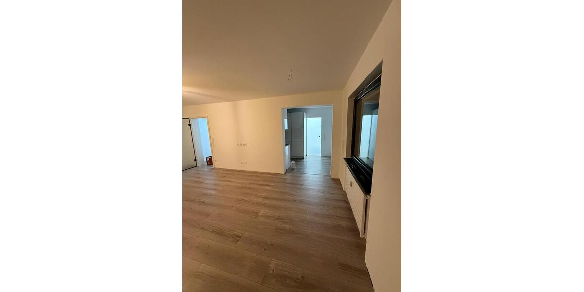 Etagenwohnung Tübingen Schönblick / Winkelwiese - 3.5 Zimmer, 78 m&sup2;, 1.500&euro; | Angebot:25181089