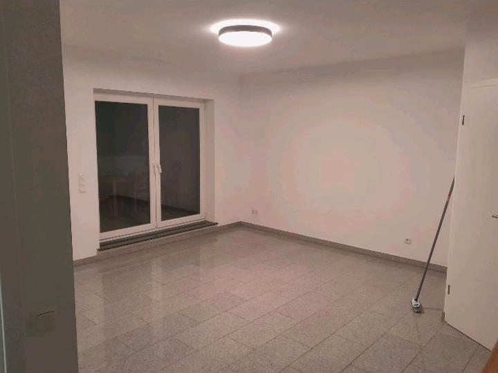 2 Zimmerapartment, 2 ZKB, 49qm, Balkon, Wintergarten 2 zimmer