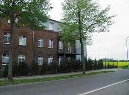 Dachgeschoßwohnung Schönefeld - 4 Zimmer, 135 m&sup2;, 1.486&euro; | Angebot:26060398