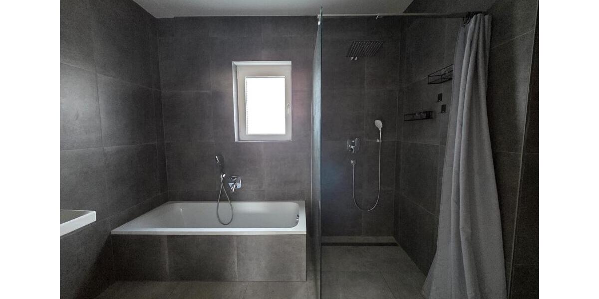 Etagenwohnung Elsenfeld - 3 Zimmer, 81 m&sup2;, 1.100&euro; | Angebot:24432876