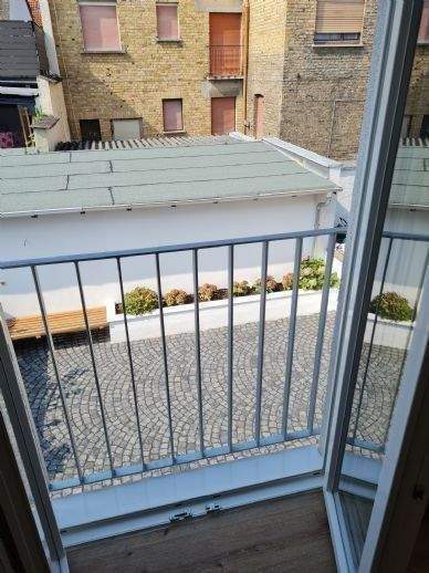 Etagenwohnung Wiesbaden Mainz-Kostheim - 4 Zimmer, 146 m&sup2;, 1.950&euro; | Angebot:26731641