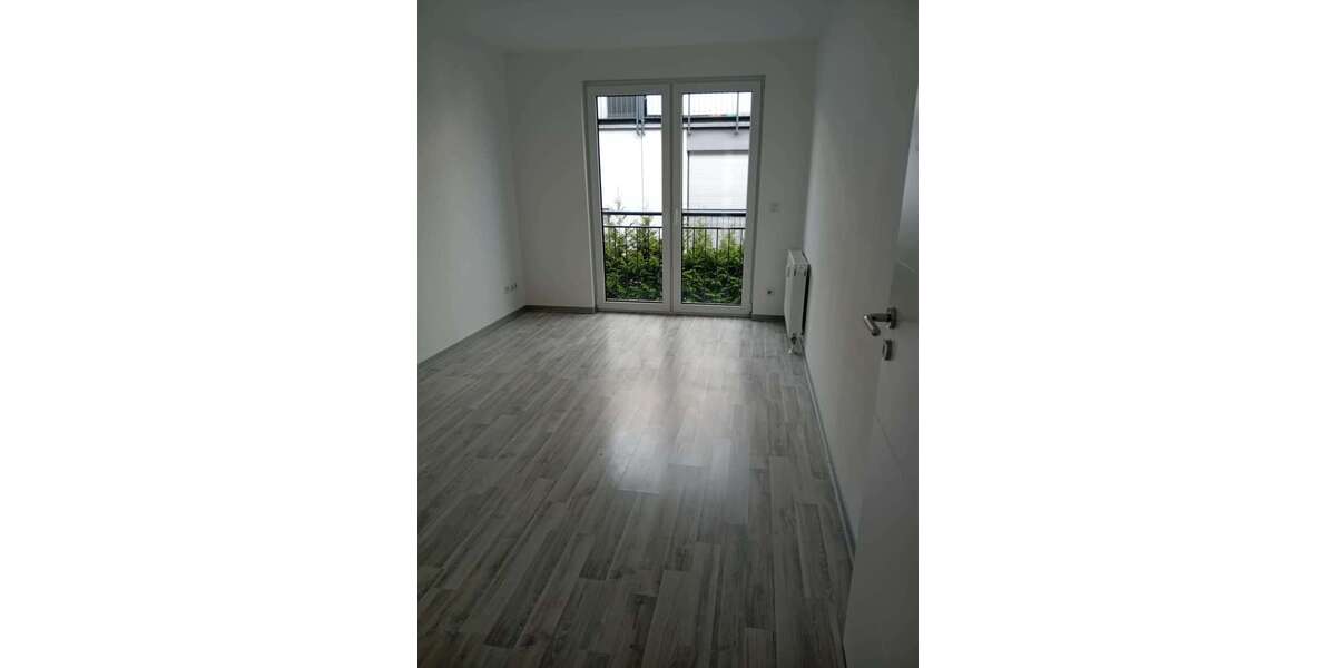 Etagenwohnung Rosdorf - 2 Zimmer, 67 m&sup2;, 790&euro; | Angebot:23789347