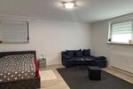 1 Zimmer Wohnung tiefparterre Ohmenhausen