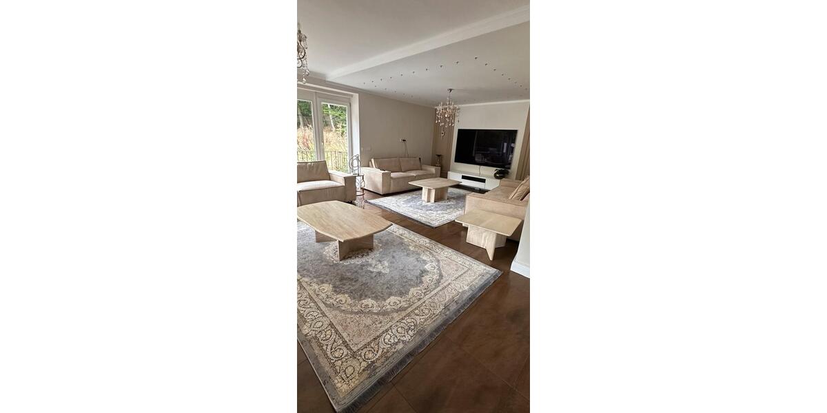 Einfamilienhaus Seevetal - 8 Zimmer, 270 m&sup2;, 2.900&euro; | Angebot:26641333