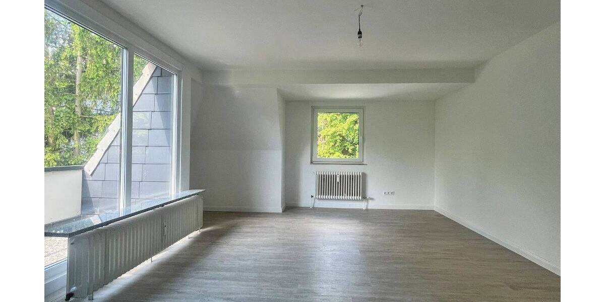 Etagenwohnung Hamburg Rahlstedt - 4 Zimmer, 106 m&sup2;, 1.400&euro; | Angebot:26733432