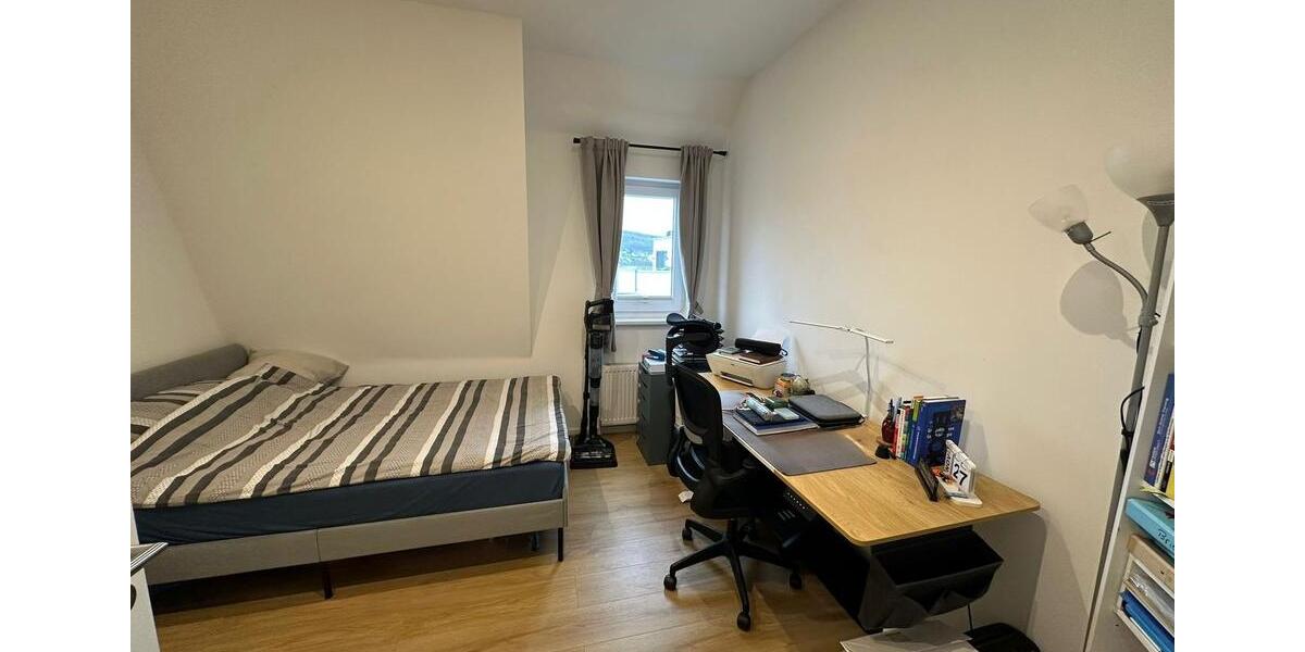 Dachgeschoßwohnung Arnsberg Obereimer - 3 Zimmer, 80 m&sup2;, 720&euro; | Angebot:24391209