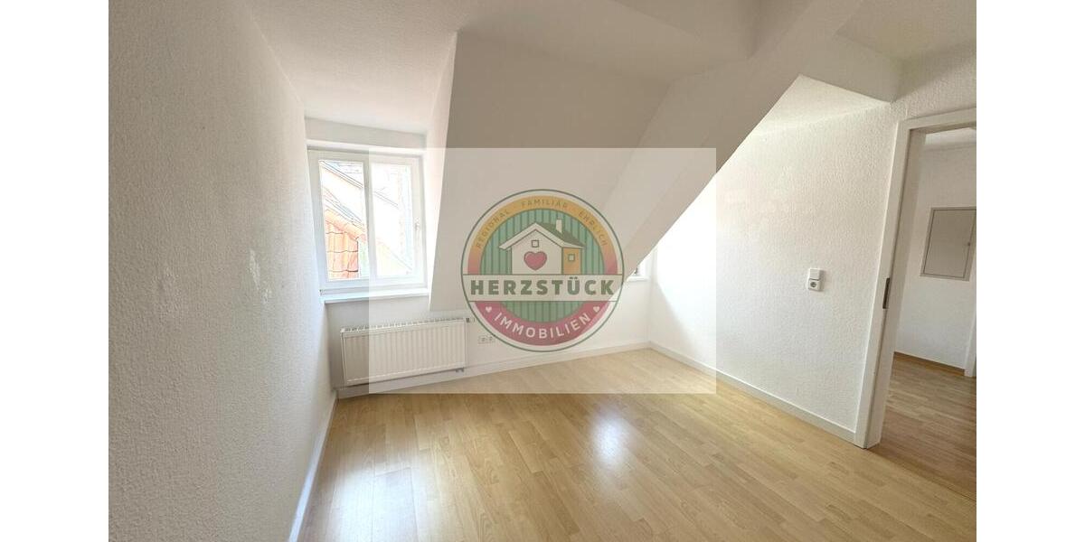 Dachgeschoßwohnung Kulmbach Blaich - 3 Zimmer, 87 m&sup2;, 730&euro; | Angebot:22420518