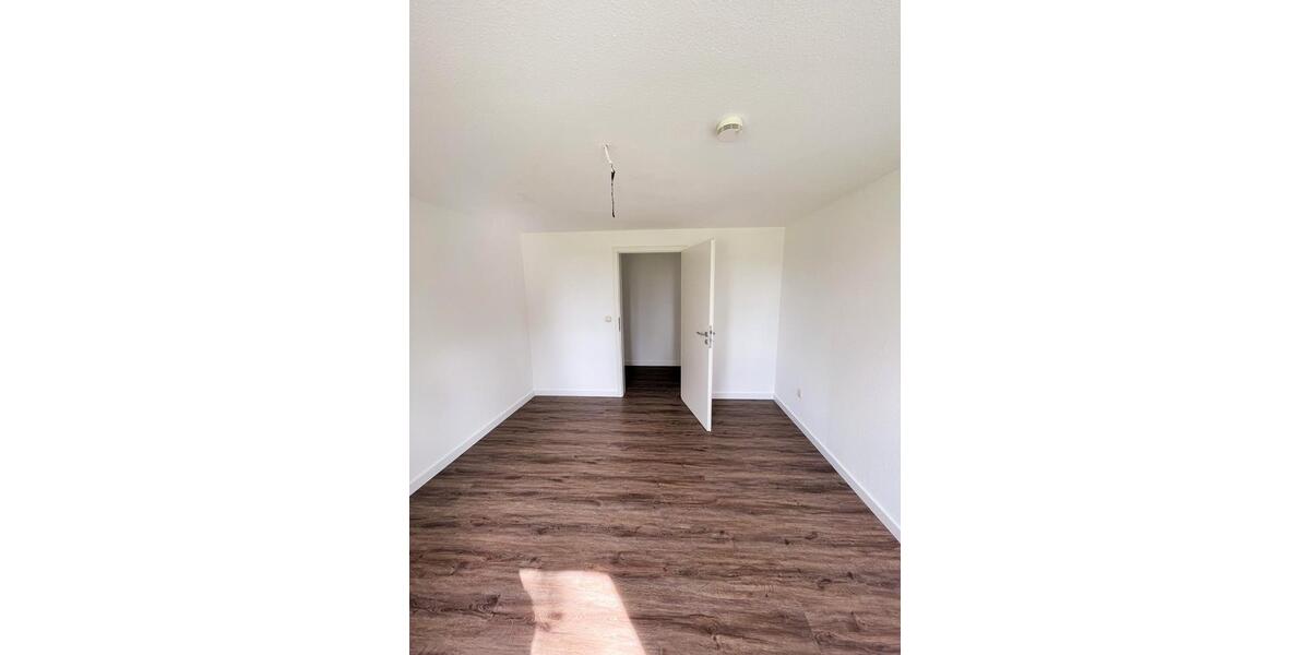 Erdgeschoßwohnung Dömitz - 3 Zimmer, 86 m&sup2;, 645&euro; | Angebot:23039013