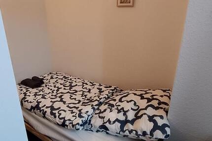 Wohnen auf Zeit Dortmund - 5 Zimmer, 6 m&sup2;, 300&euro; | Angebot:25262648