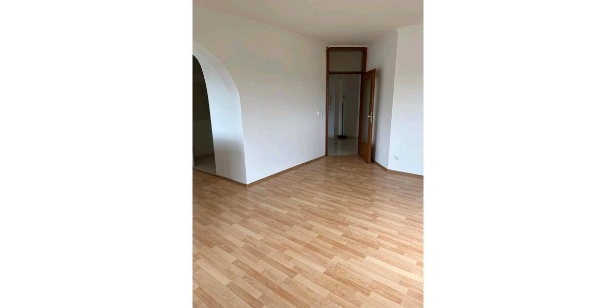 Etagenwohnung Erbach - 3 Zimmer, 80 m&sup2;, 1.100&euro; | Angebot:25275708
