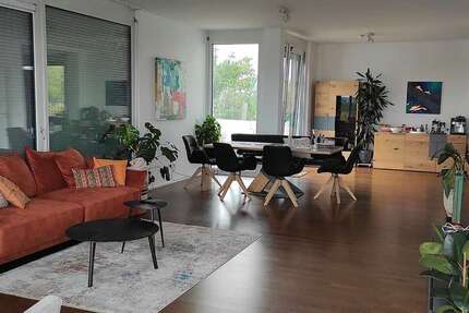 Wohnung zum Mieten in Stuttgart 2.410 € 184.76 m² 4 zimmer