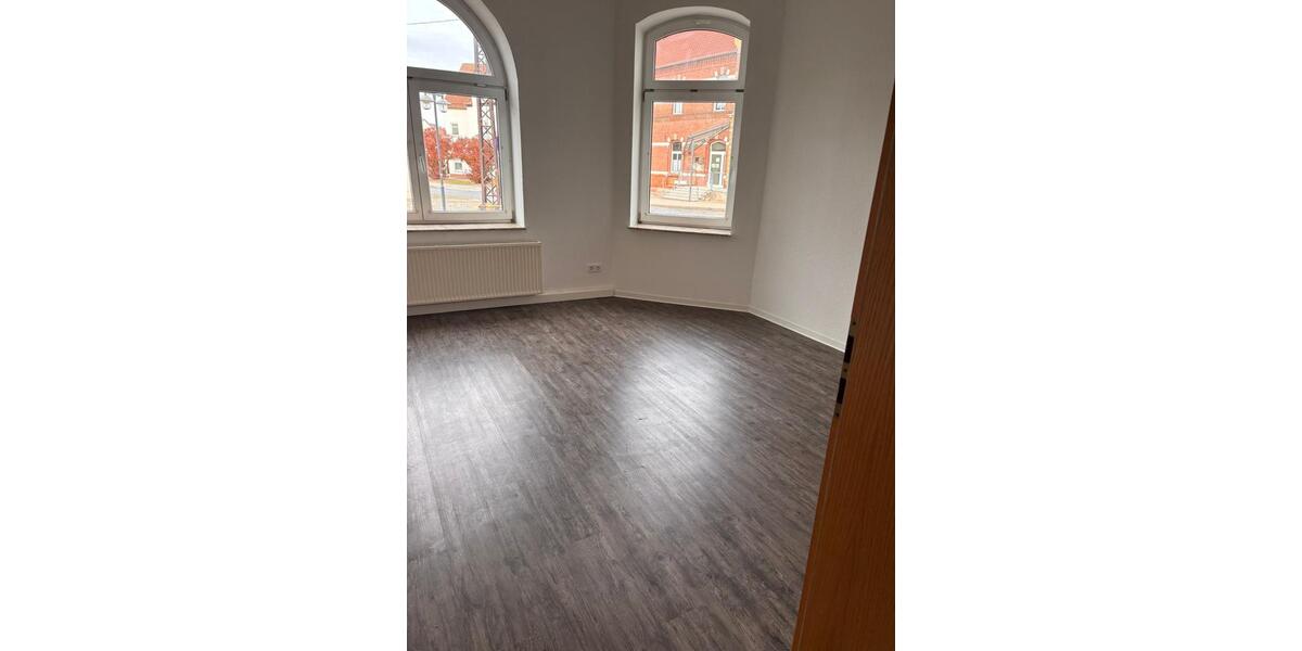 Erdgeschoßwohnung Bad Frankenhausen/Kyffhäuser Kyffhäuser - 3 Zimmer, 90 m&sup2;, 590&euro; | Angebot:23619081