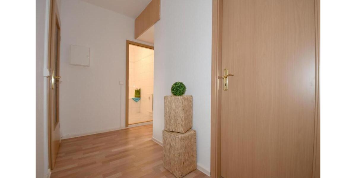 Erdgeschoßwohnung Hohenstein-Ernstthal Ernstthal - 4 Zimmer, 69 m&sup2;, 433&euro; | Angebot:24270014