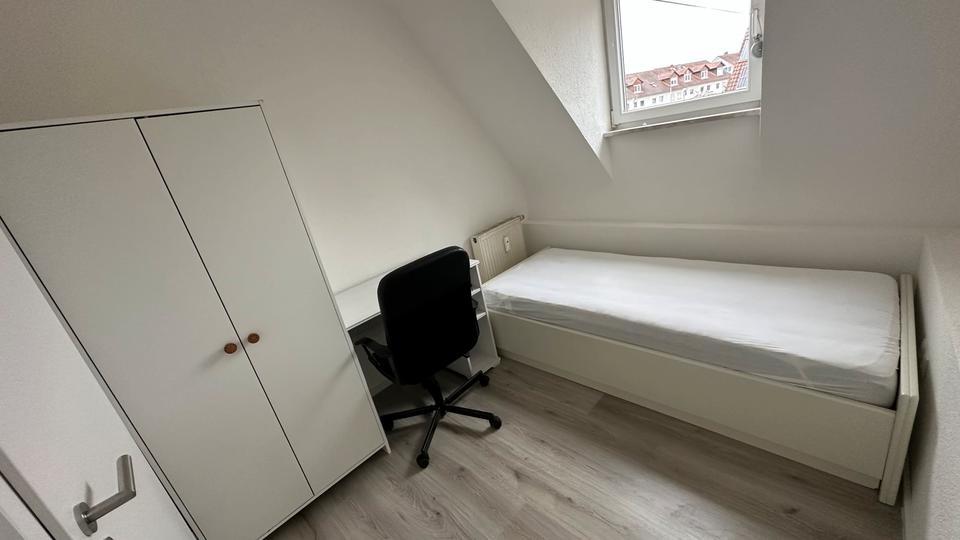Wohnen auf Zeit Friedrichshafen Allmannsweiler - 5 Zimmer, 91 m&sup2;, 450&euro; | Angebot:26614678