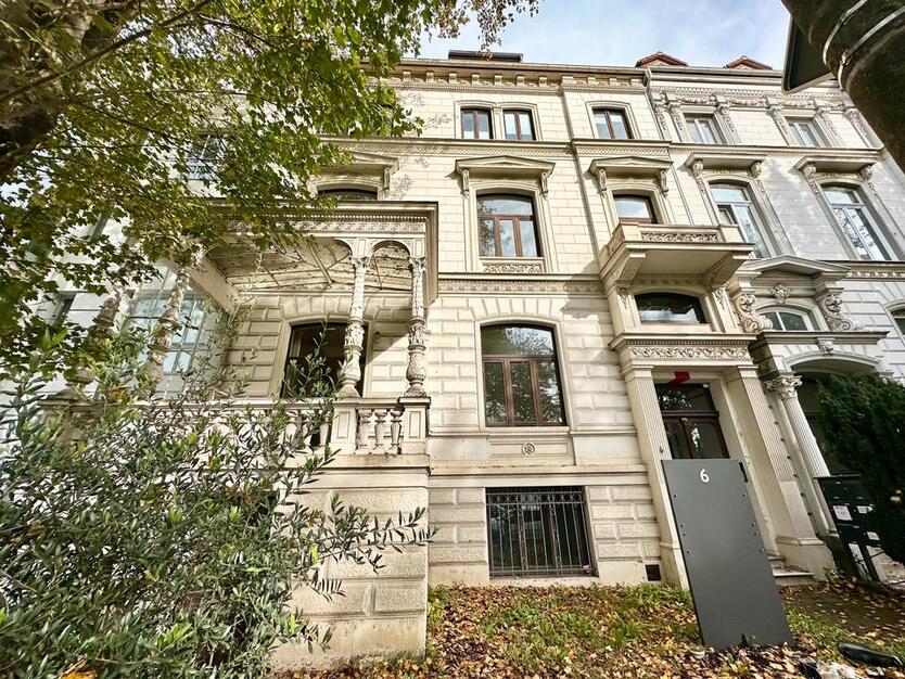 MAGELLAN REAL ESTATE: Attraktive Büroflächen in klassizistischer Stadtvilla am Osterdeich