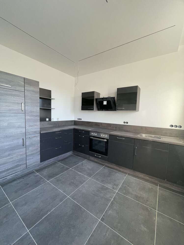 Büro in Öpfingen 2.472 € 222.16 m²