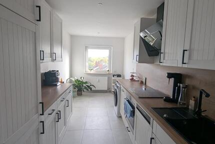 3ZKB Oggersheim 93qm Balkon Stellplatz und Hobbyraum 3 zimmer