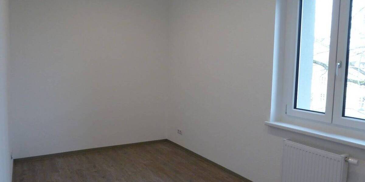 Etagenwohnung Bernburg (Saale) Bernburg - 2 Zimmer, 45 m&sup2;, 333&euro; | Angebot:26805925