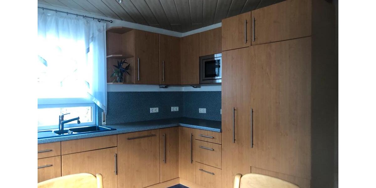 Reihenhaus Bad Ditzenbach - 6 Zimmer, 160 m&sup2;, 1.500&euro; | Angebot:23488856