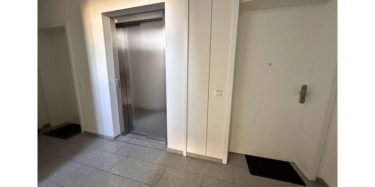 Etagenwohnung Berlin Spandau - 1 Zimmer, 28 m&sup2;, 500&euro; | Angebot:26645020