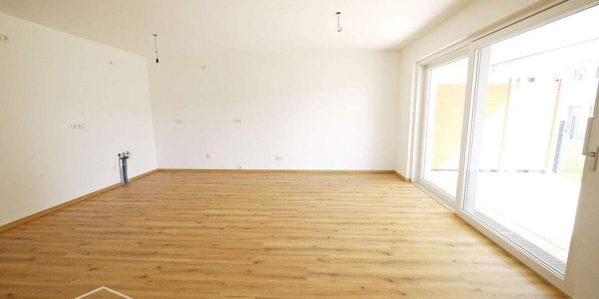 7-TÄLER-WOHNEN-Dietfurt: Neubau 3-Zimmer-Erdgeschoss-Wohnung mit Aufzug u. Tiefgarage 3 zimmer