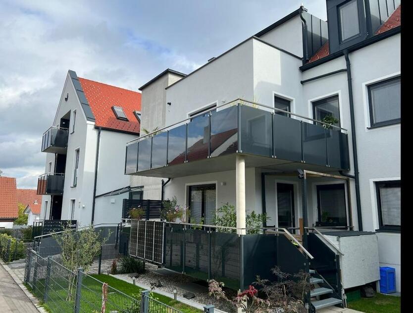 3-Zimmer-Wohnung mit zwei Balkonen in Hohenkammer