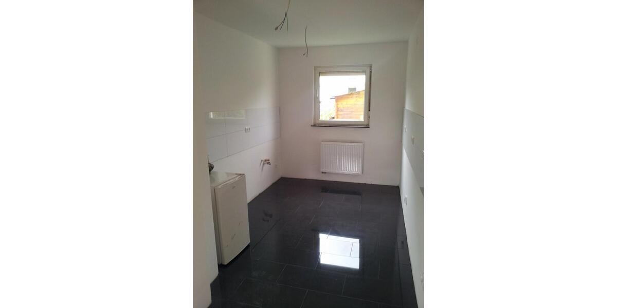 Reihenhaus Ludwigshafen am Rhein Rheingönheim - 4 Zimmer, 92 m&sup2;, 1.200&euro; | Angebot:24652312