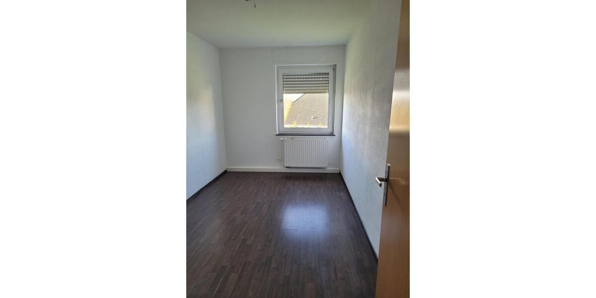 Etagenwohnung Kassel Philippinenhof-Warteberg - 4 Zimmer, 80 m&sup2;, 680&euro; | Angebot:25354697