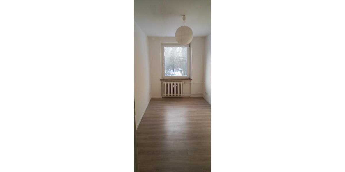 Etagenwohnung Seelow - 4 Zimmer, 70 m&sup2;, 510&euro; | Angebot:23621382