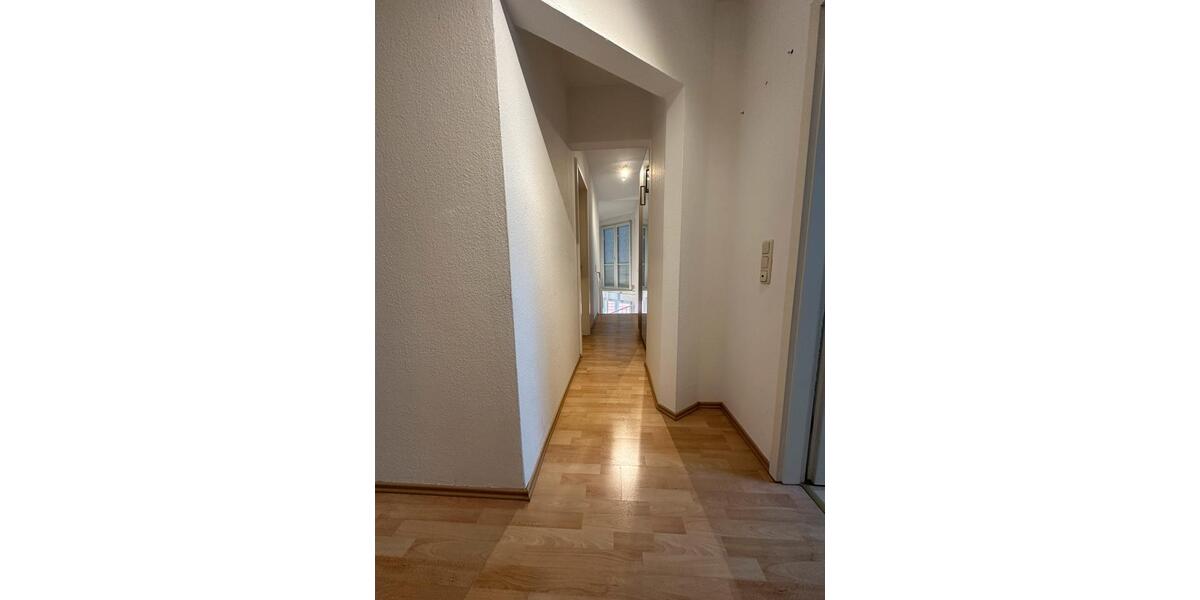 Etagenwohnung Neustadt an der Donau - 4.5 Zimmer, 115 m&sup2;, 1.230&euro; | Angebot:26042060