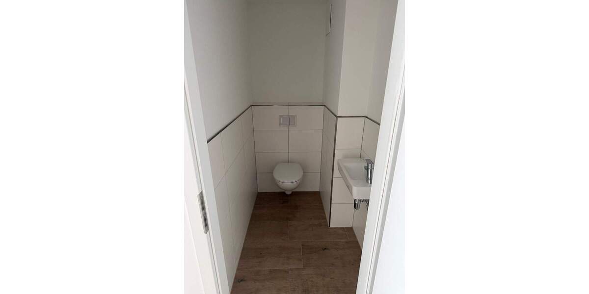 Etagenwohnung Greifswald Fettenvorstadt - 4 Zimmer, 101 m&sup2;, 1.100&euro; | Angebot:25107498