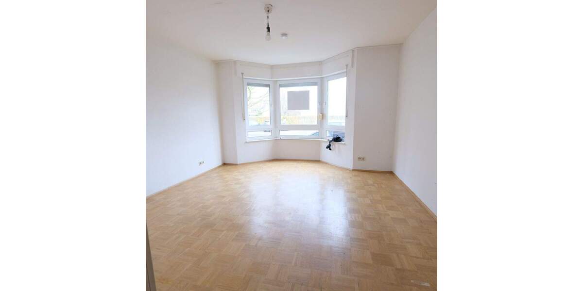 Zündorf-sonnige 2 -Zimmerwohnung mit Süd-Westbalkon im EG mit Garage iu. vorgelagertem Stellplatz 2 zimmer