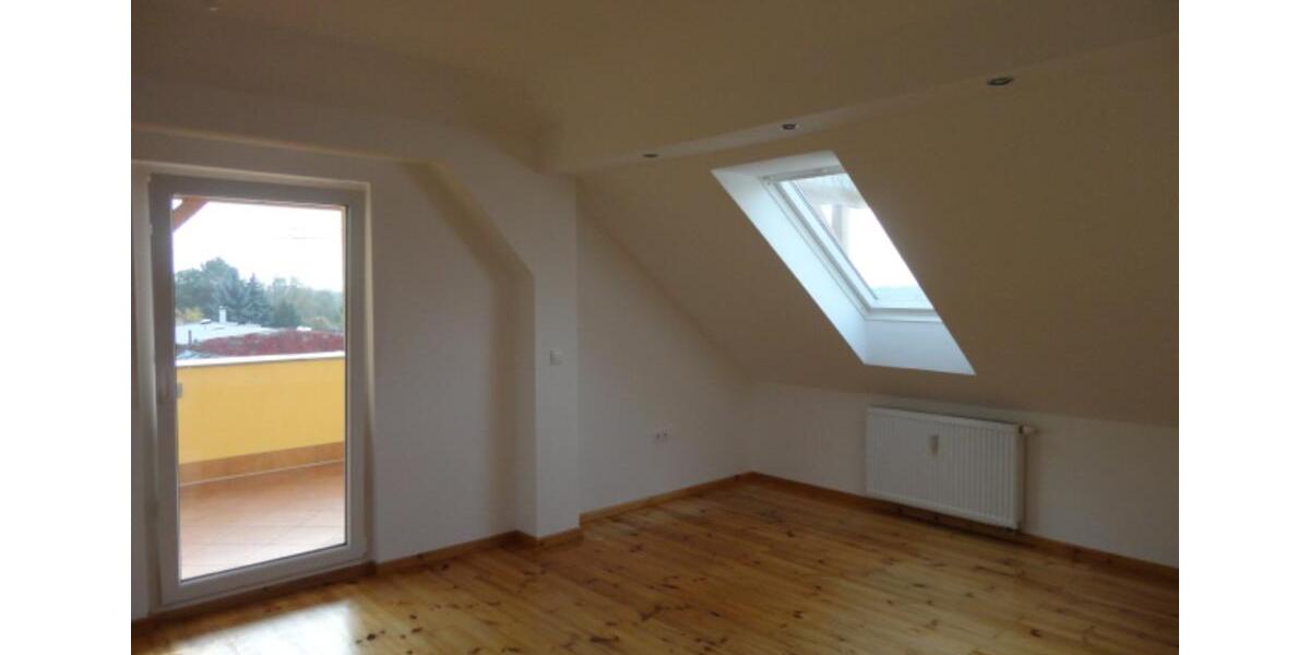 Dachgeschoßwohnung Berlin Lichtenberg - 3 Zimmer, 1.050&euro; | Angebot:23312554