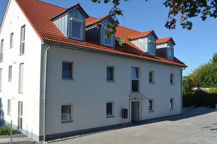 Wohnung zum Mieten in Tuchenbach 1.245 € 100 m²