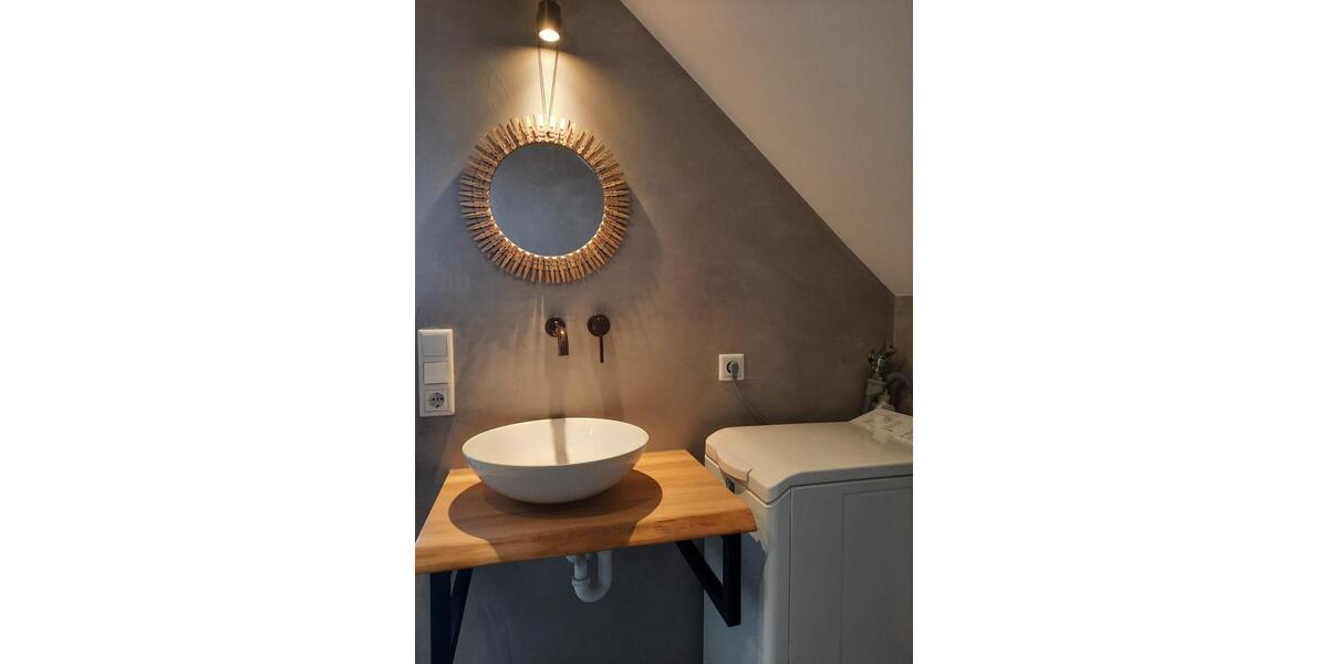 Dachgeschoßwohnung Mauchenheim - 1 Zimmer, 22 m&sup2;, 450&euro; | Angebot:24744187