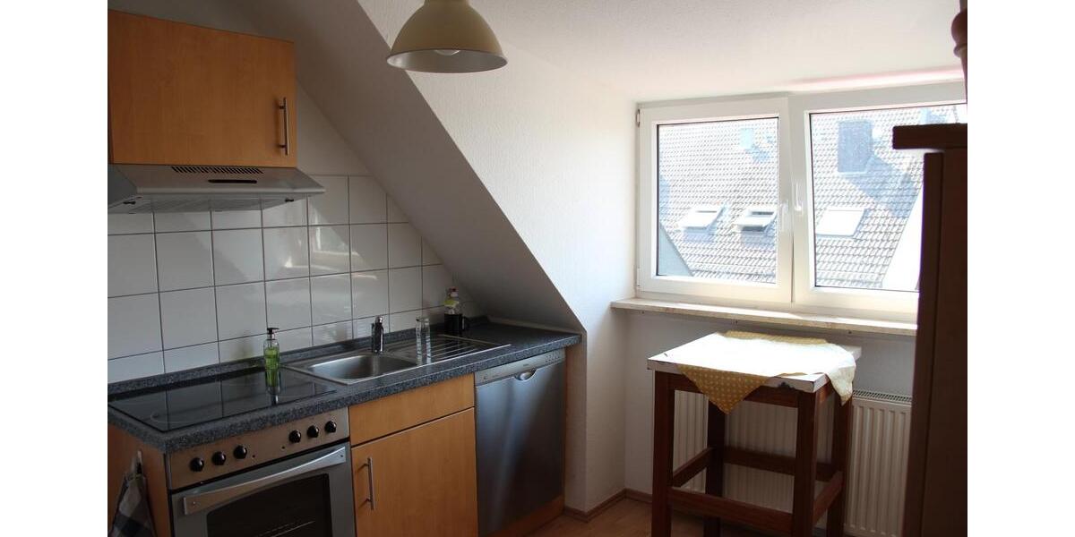 Dachgeschoßwohnung Wiesbaden Bierstadt - 2 Zimmer, 50 m&sup2;, 500&euro; | Angebot:26699255