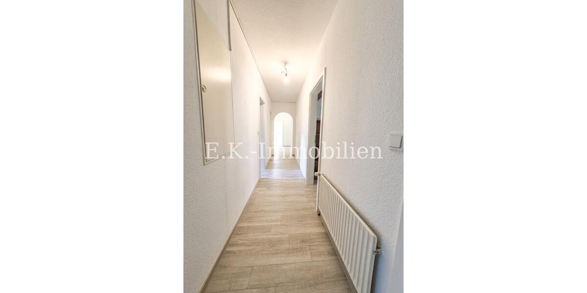 Erdgeschoßwohnung Rhauderfehn - 3 Zimmer, 110 m&sup2;, 880&euro; | Angebot:25803533