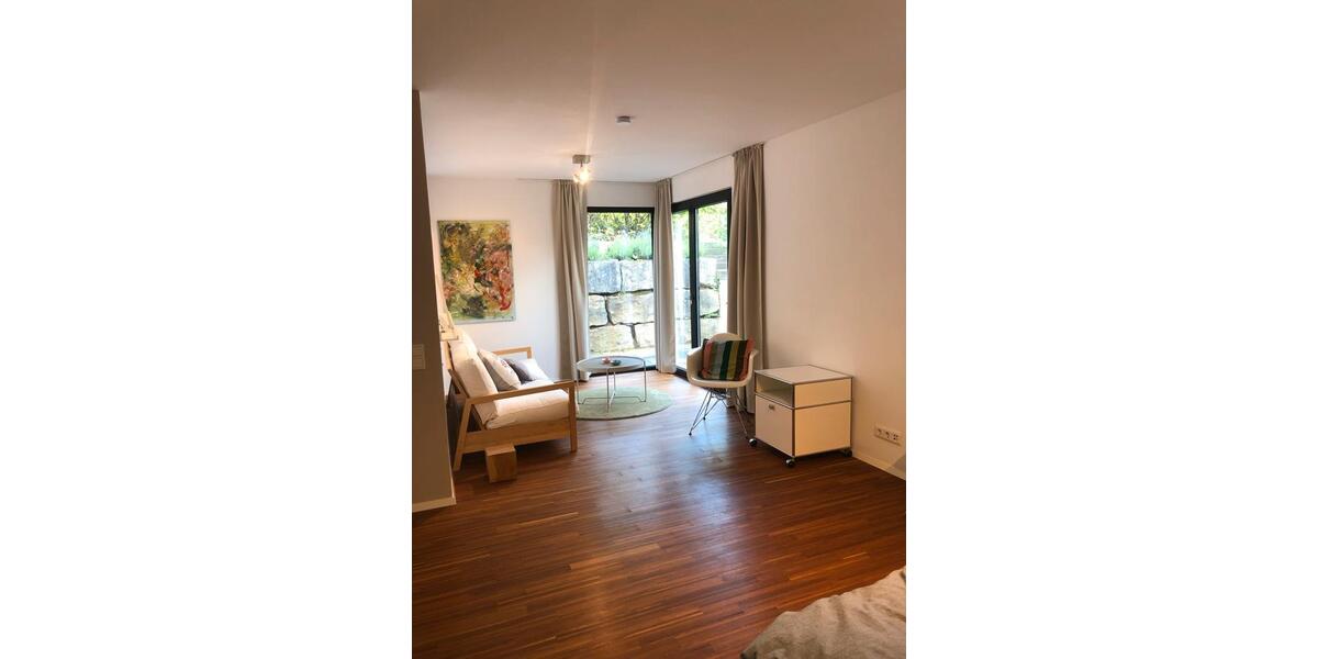 1-Zimmer-Einliegerwohnung für WochenendpendelndePraktikant:innen 1 zimmer