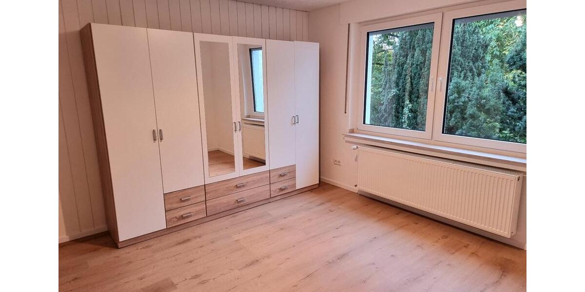 Einfamilienhaus mit Einliegerwohnung am Rand der Kernstadt-PB 7 zimmer
