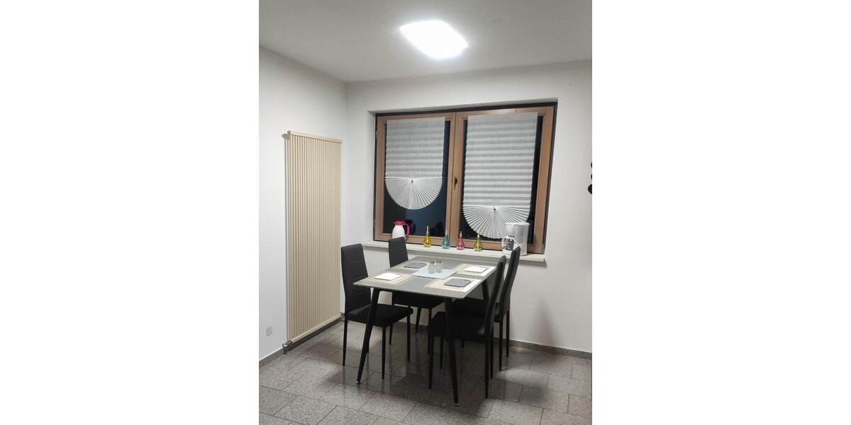 Etagenwohnung Hennef (Sieg) - 1 Zimmer, 45 m&sup2;, 720&euro; | Angebot:26040295