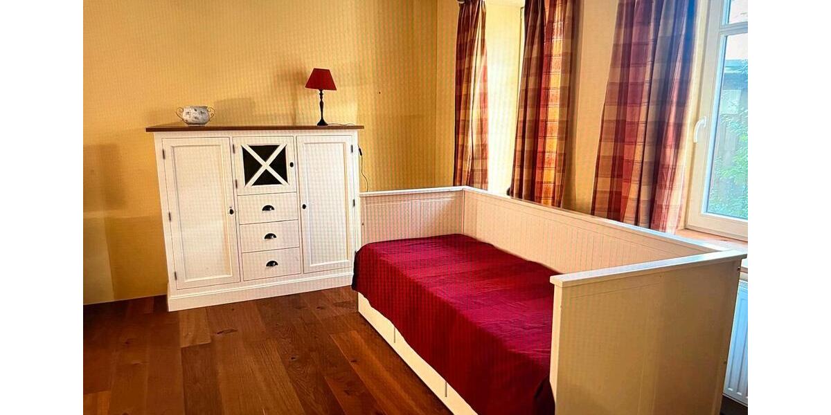 Erdgeschoßwohnung Meldorf - 3 Zimmer, 101 m&sup2;, 1.100&euro; | Angebot:26423428