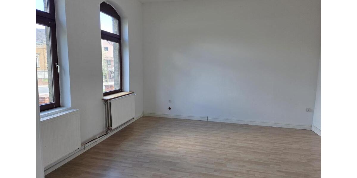 Erdgeschoßwohnung Schöningen - 3 Zimmer, 77 m&sup2;, 530&euro; | Angebot:26338158