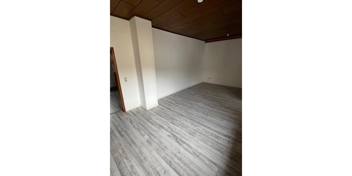 Etagenwohnung Boppard - 4 Zimmer, 92 m&sup2;, 750&euro; | Angebot:25892170