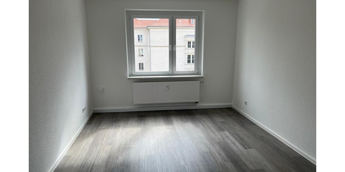 2-Zimmer-Wohnung in Johannstadt im 4. OG - Etagenwohnung Dresden Pirnaische Vorstadt | Angebot:26120097