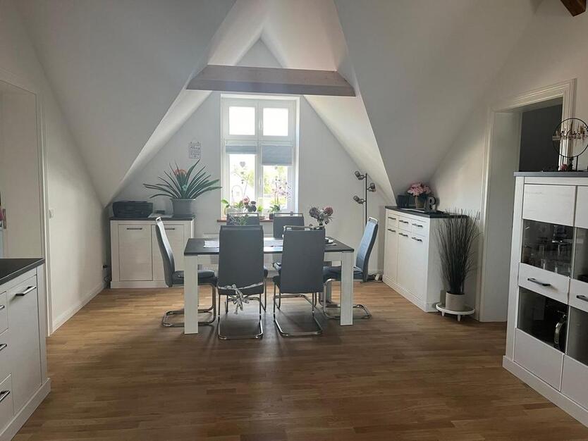 3 Zimmer Wohnung 120qm DG Loft