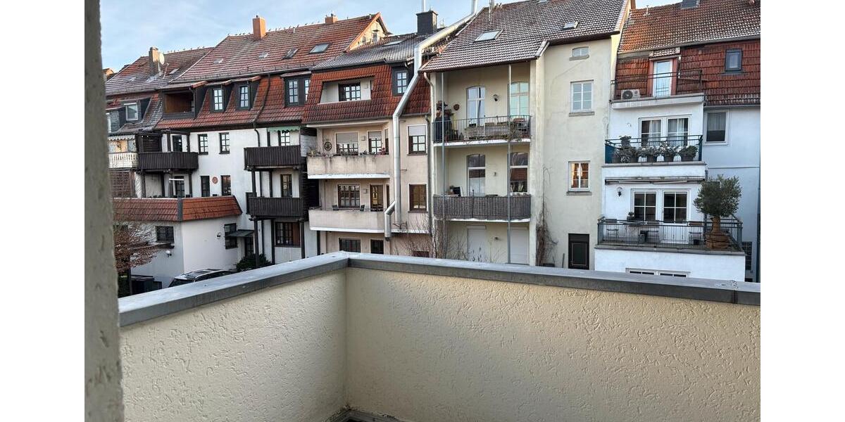 Etagenwohnung Fulda - 3 Zimmer, 85 m&sup2;, 1.100&euro; | Angebot:24874024