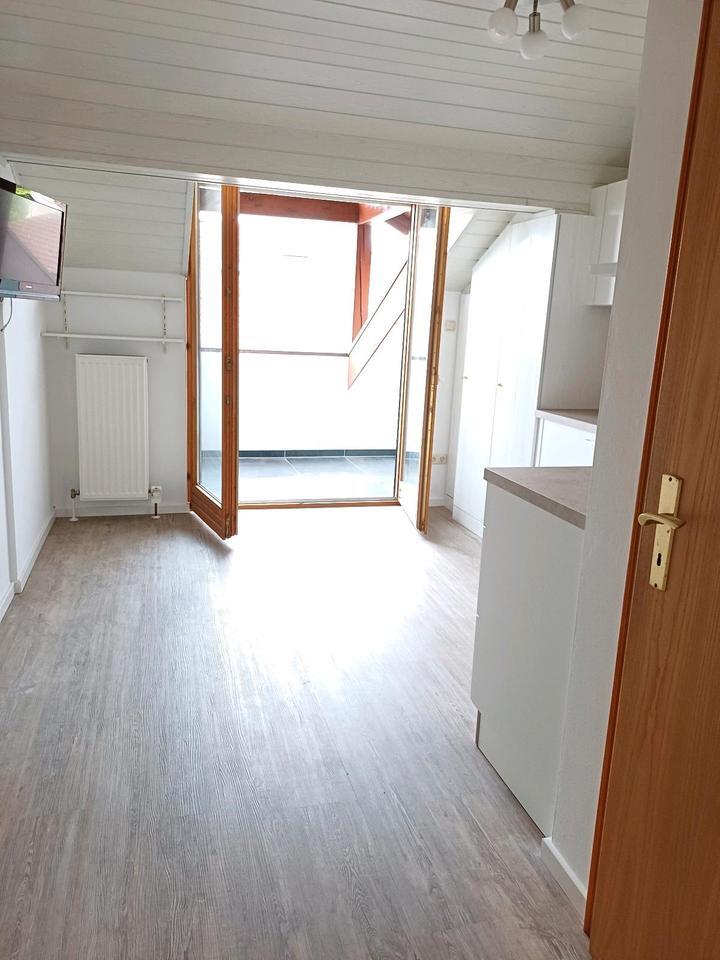 2 Zimmer - Single - Dachgeschoss Wohnung