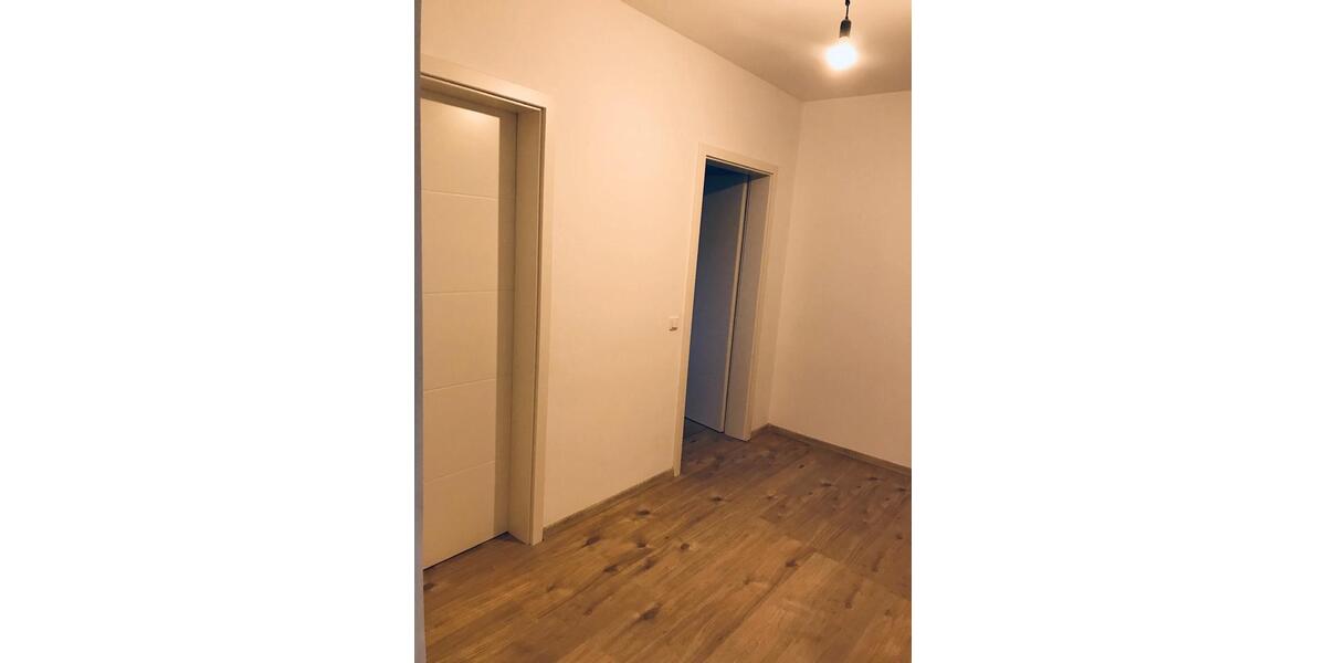 Dachgeschoßwohnung Brühl - 2 Zimmer, 75 m&sup2;, 1.050&euro; | Angebot:27603694